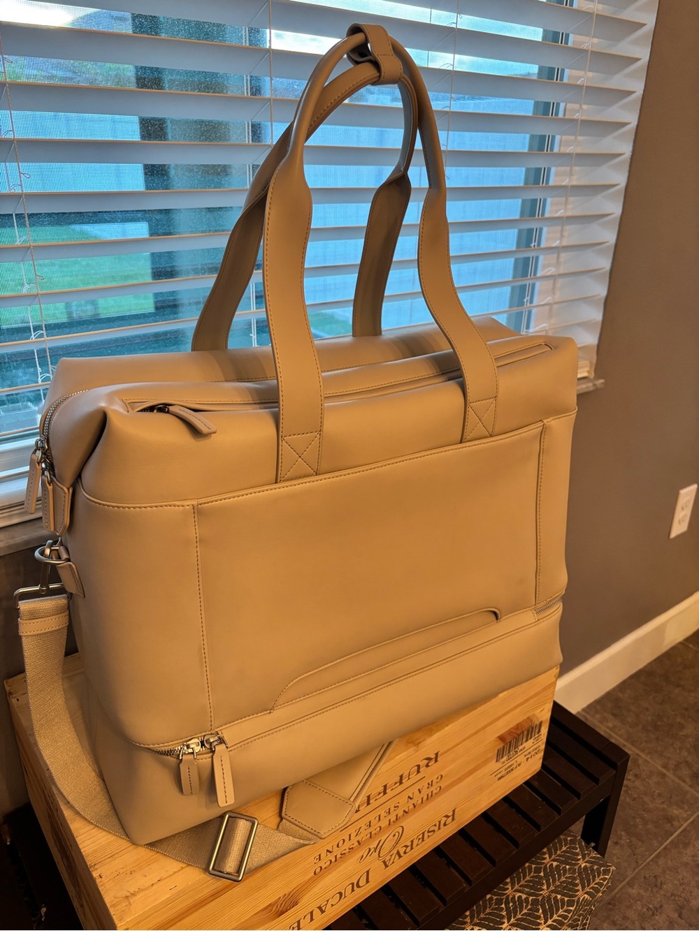 Monos Metro Weekender Beige Travel Duffel Bag - Picture 10 of 12